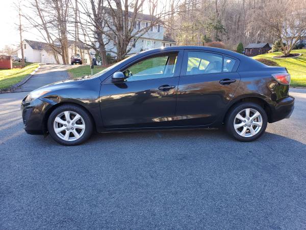 2011 Mazda 3 - cars & trucks - by owner - vehicle automotive sale for sale in Wallingford, CT – photo 2