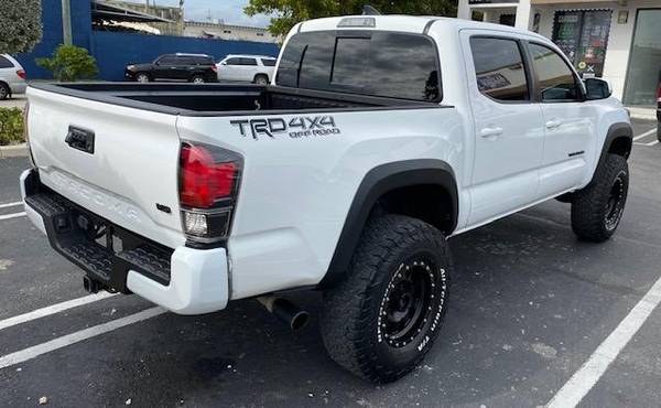 2019 Toyota Tacoma TRD Off-Road 4X4 crewcab pickup truck - cars & for sale in Hialeah, FL – photo 21