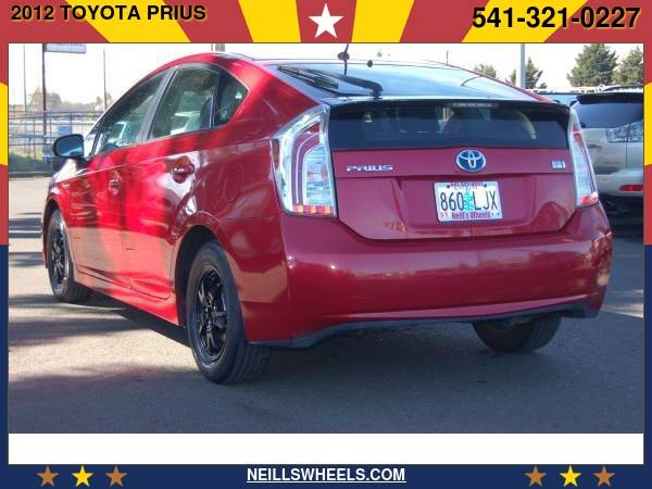 💥2012 TOYOTA PRIUS💥 🚗 $165 Monthly Payment 🚗 - cars & trucks - by... for sale in Eugene, OR – photo 3