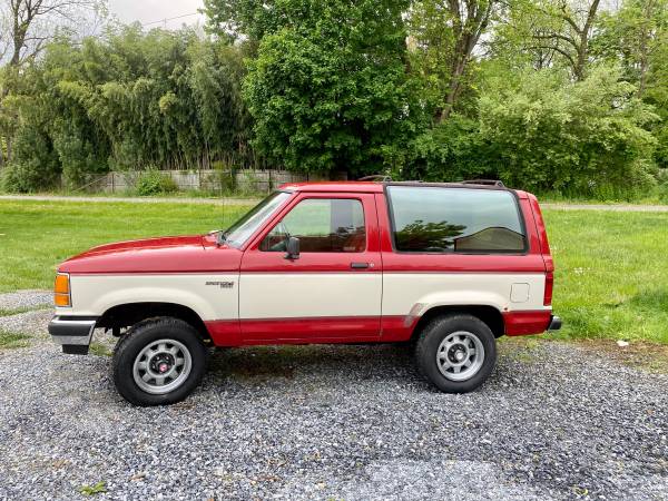 1989 Ford Bronco II XLT 4X4 102, 000 Original Miles for sale in Other, MD – photo 5