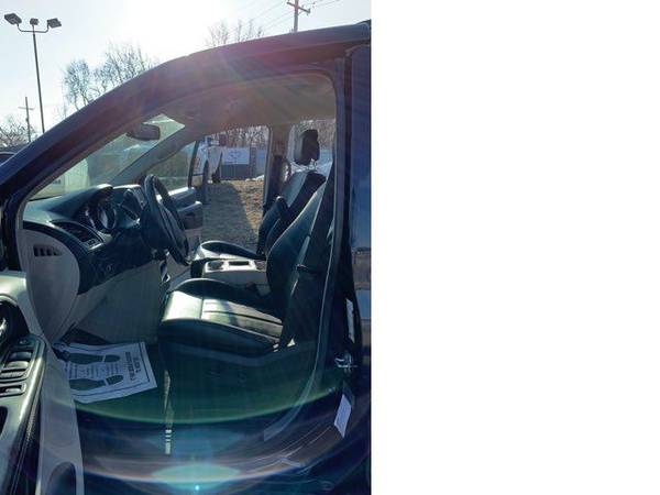 2015 Chrysler Town and Country Handicap Accessible Wheelchair Van for sale in dallas, GA – photo 5