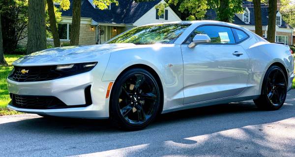 2019 Chevy Camaro ls 2.0l 4 - cars & trucks - by owner - vehicle... for sale in Bensenville, IL – photo 3