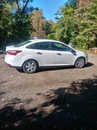 2012 Ford Focus $4200 for sale in Burnsville, MN – photo 2