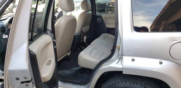 * * * 2003 Jeep Liberty Renegade Sport Utility 4D * * * for sale in Saint George, UT – photo 19
