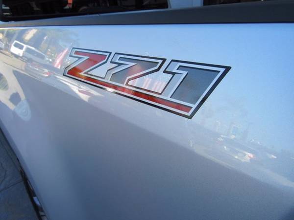 2017 Chevy Chevrolet Colorado 2WD Z71 pickup Silver Ice Metallic -... for sale in San Diego, CA – photo 7