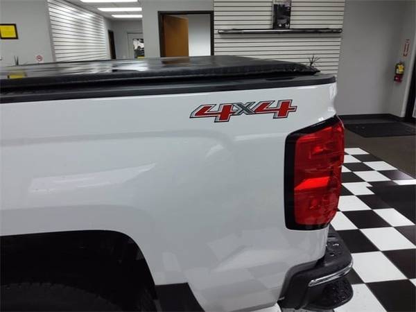 2017 Chevrolet Silverado 1500 LT - cars & trucks - by dealer -... for sale in Green Bay, WI – photo 8