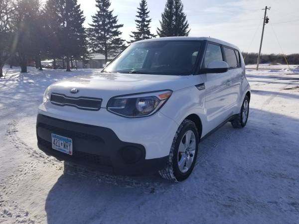 2017 Kia Soul FWD - - by dealer - vehicle automotive for sale in Corcoran, MN – photo 4