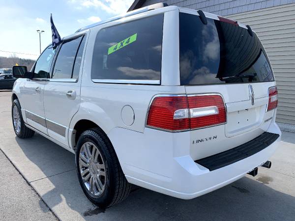 2008 Lincoln Navigator 4WD 4dr - - by dealer - vehicle for sale in Chesaning, MI – photo 19