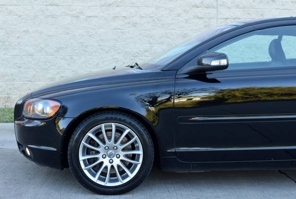 Black 2008 Volvo C70 T5 - Hardtop Convertible - Black Leather - cars... for sale in Raleigh, NC – photo 23