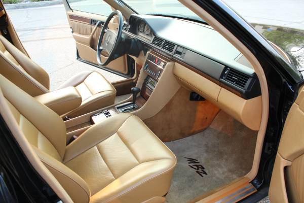 1990 Mercedes Benz 300E - All Original 112k Miles Smogged CLEAN !!!... for sale in Covina, CA – photo 19