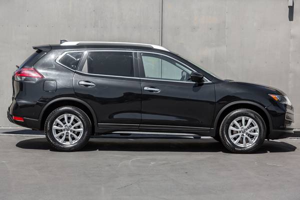 2018 Nissan Rogue SV SUV for sale in Costa Mesa, CA – photo 6