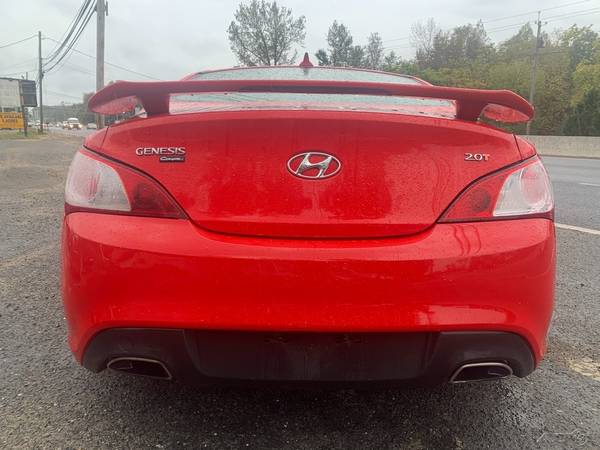 2010 Hyundai Genesis Coupe 2.0T SKU:7244 Hyundai Genesis Coupe 2.0T Co for sale in Howell, NJ – photo 4