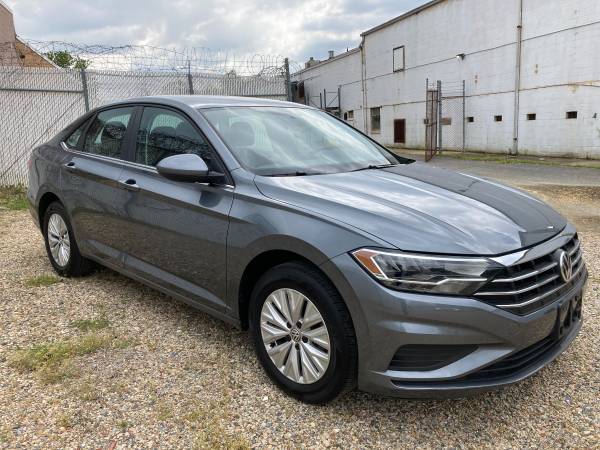 2019 VW Jetta Automatic 25k miles Warranty Apple Play - cars & for sale in Other, District Of Columbia – photo 5