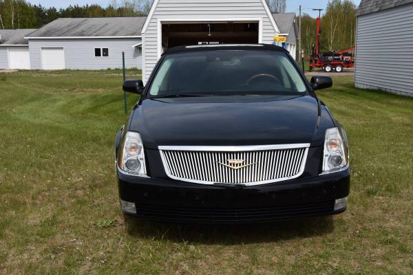 REDUCED $6K ONE-OF-A-KIND CADILLAC DTS SPECIAL EDITION GOLD VINTAGE for sale in Ontonagon, MN – photo 13