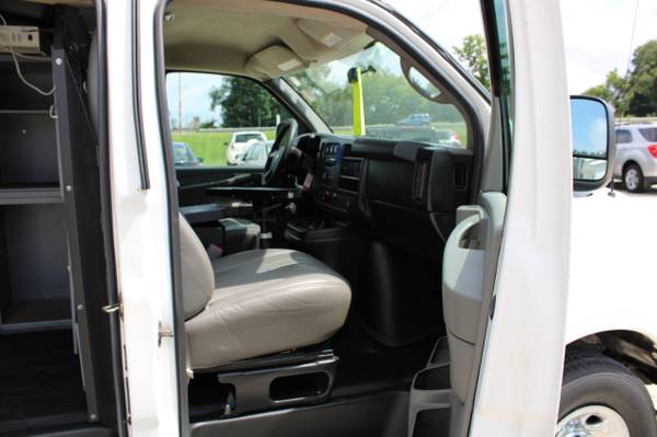 2010 CHEVROLET EXPRESS G2500 - cars & trucks - by dealer - vehicle... for sale in Newcomerstown, OH – photo 2
