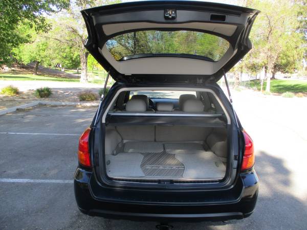 2006 Subaru Outback L L Bean Edition, AWD, 6cyl 179k, loaded, MINT for sale in Sparks, NV – photo 9