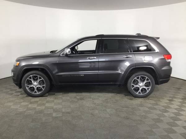 2019 Jeep Grand Cherokee Granite Crystal Metallic Clearcoat - cars & for sale in Anchorage, AK – photo 3