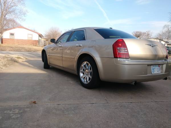 2006 Chrysler 300C for sale in Wichita, KS – photo 4