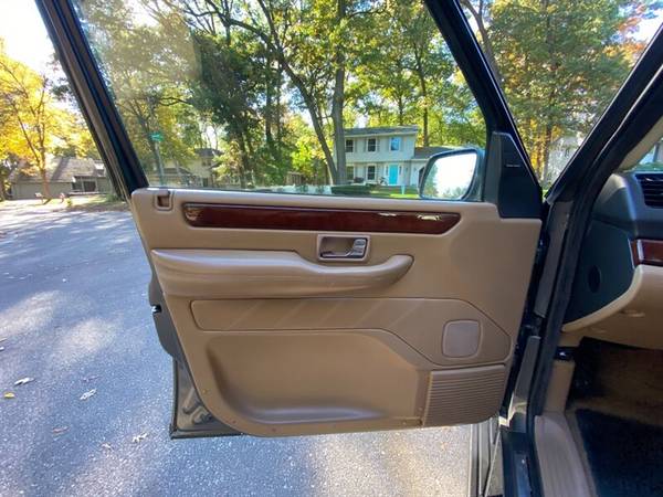 2001 Land Rover Range Rover 4 6 SE: LOW Miles AWD SUNROOF for sale in Madison, WI – photo 14