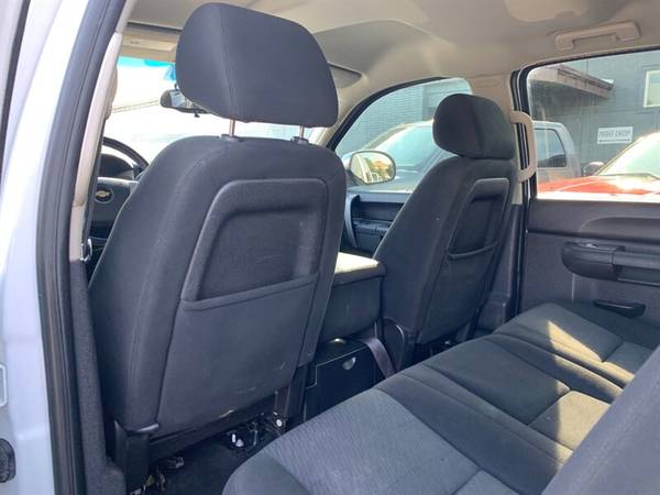 2011 Chevrolet 1500 LT - Short Box / 6 Passenger Configuration for sale in Boise, ID – photo 21