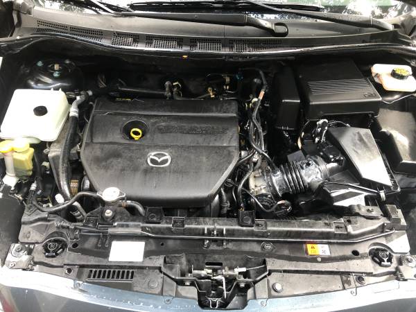 Mazda5 Mazda 5 --- 3 row seating -- 90k miles --- NICE for sale in West Palm Beach, FL – photo 3