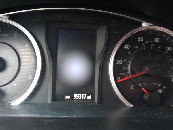 Toyota Camry SE 2015 10, 300 OBO for sale in Denham Springs, LA – photo 4