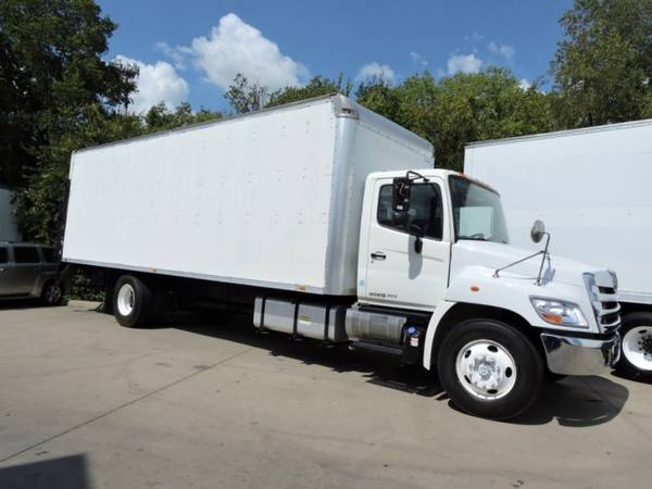 2013 HINO 338 26 FOOT BOX TRUCK W/LIFTGATE with for sale in Grand Prairie, TX – photo 15