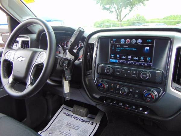 2018 Chevy Silverado 2500HD Lt 4x4 ( Mileage: 44, 272! - cars & for sale in Devine, TX – photo 18