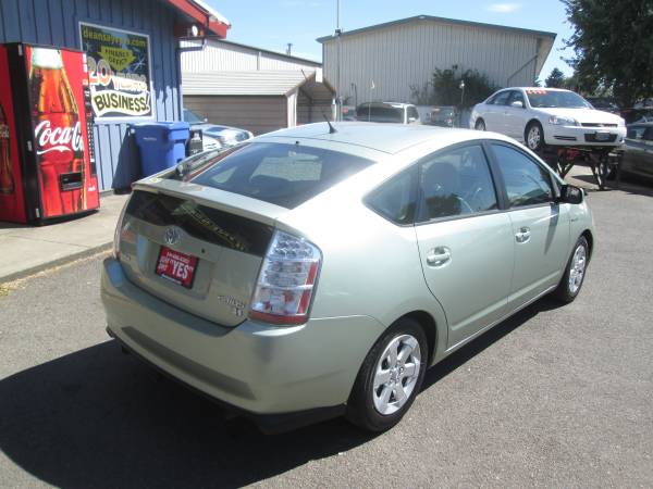 FM Jones and Sons 2009 Toyota Prius Hatchback - cars & trucks - by... for sale in Eugene, OR – photo 2
