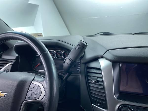 2018 Chevy Chevrolet Suburban LT Sport Utility 4D suv Black -... for sale in Grand Rapids, MI – photo 18