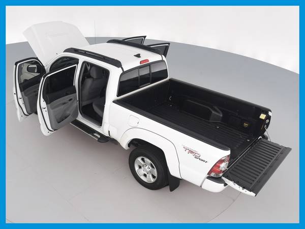 2013 Toyota Tacoma Double Cab PreRunner Pickup 4D 6 ft pickup White for sale in Wilmington, NC – photo 17