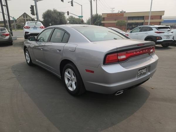 *2014* *Dodge* *Charger* *SE* - cars & trucks - by dealer - vehicle... for sale in Porterville, CA – photo 5