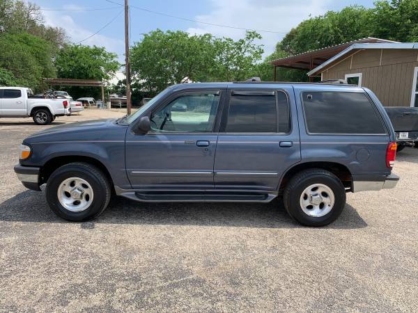 98 Ford Explorer 4Dr (139K Miles) - - by dealer for sale in San Antonio, TX – photo 3
