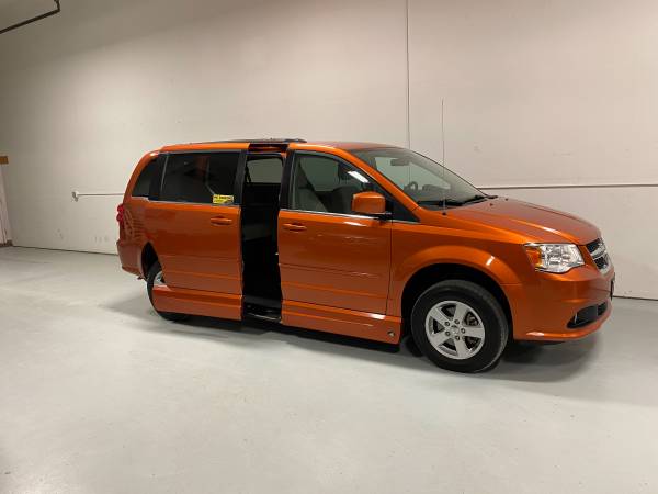 Wheelchair Accessible Dodge Grand Caravan with In-Floor Ramp - cars... for sale in Palmer, AK – photo 3