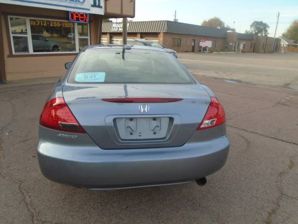 SALE!.....07 Honda Accord EX-L 116,000 miles - cars & trucks - by... for sale in Sioux City, IA – photo 4