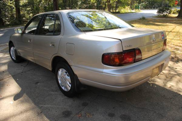 *** 1996 TOYOTA Camry 2.2 for sale in Hyattsville, District Of Columbia – photo 4