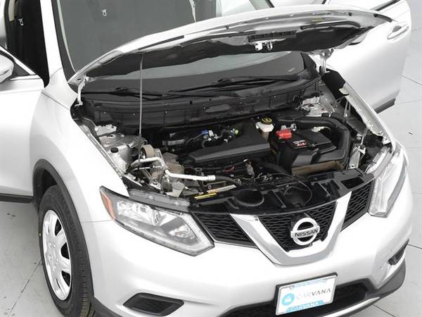 2015 Nissan Rogue S Sport Utility 4D hatchback Silver - FINANCE ONLINE for sale in Detroit, MI – photo 4