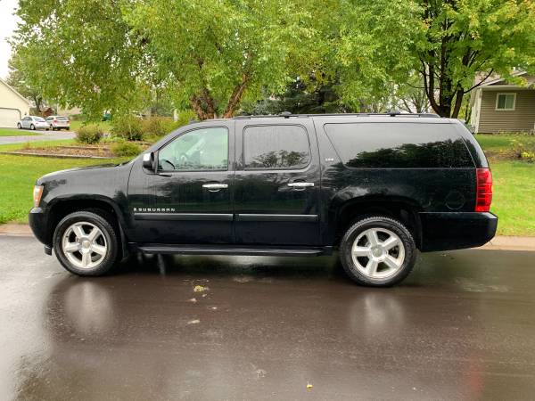 2008 Chevy suburban for sale in Rockford, MN – photo 10