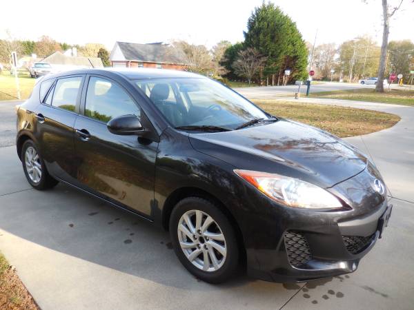 2012 MAZDA 3 - I GRAND TOURING HATCHBACK - cars & trucks - by owner... for sale in Anderson, SC – photo 2