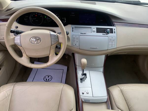 2008 Toyota Avalon XLS Gold/Tan 169, 000 miles Fullyload - cars & for sale in Baltimore, MD – photo 3