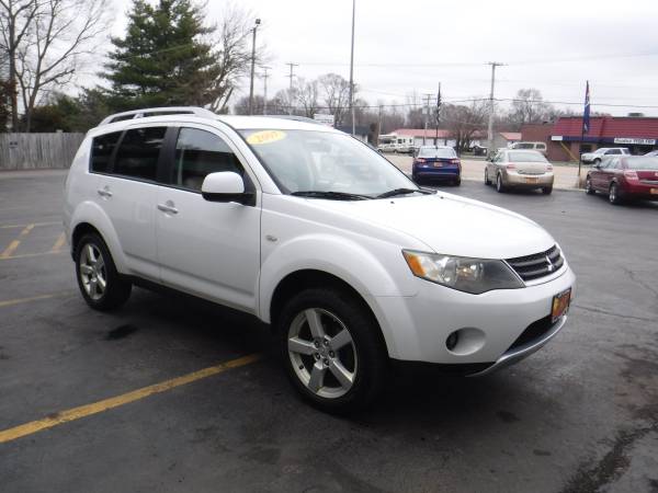 2007 MITSUBISHI OUTLANDER 3RD ROW LEATHER - - by for sale in Loves Park, IL – photo 4