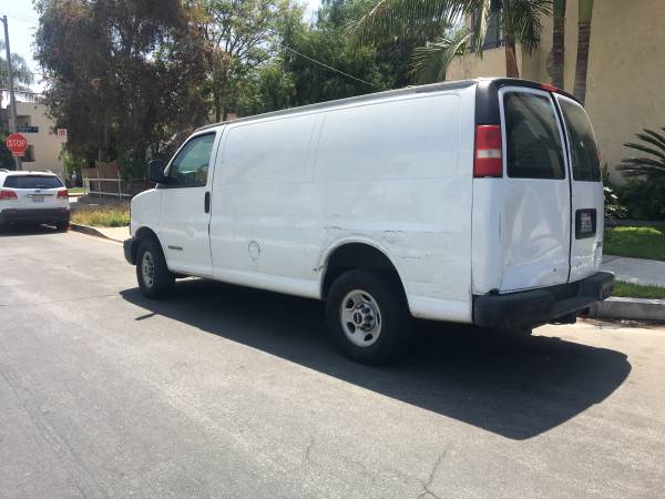 2005 GMC Savanna for sale in North Hollywood, CA – photo 2