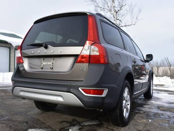 2008 Volvo XC70 Cross Country - cars & trucks - by dealer - vehicle... for sale in Duluth, MN – photo 11