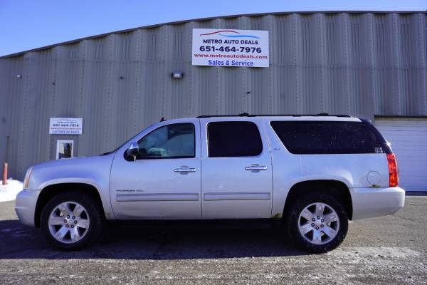 2010 GMC Yukon XL SLT-1 1/2 Ton 4WD! FULLY LOADED/ONE OWNER - cars & for sale in Forest Lake, MN – photo 6