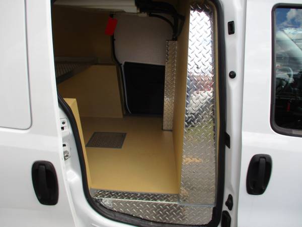 2015 RAM ProMaster City REFRIGERATED CARGO VAN 72K MILES for sale in south amboy, NJ – photo 5