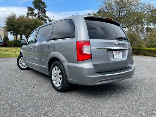 2015 CHRYSLER TOWN & COUNTRY Touring 4dr Mini Van stock 11414 - cars for sale in Conway, SC – photo 4