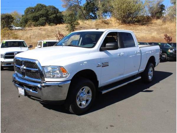 2018 Ram 2500 truck SLT (Bright White Clearcoat) for sale in Lakeport, CA – photo 10