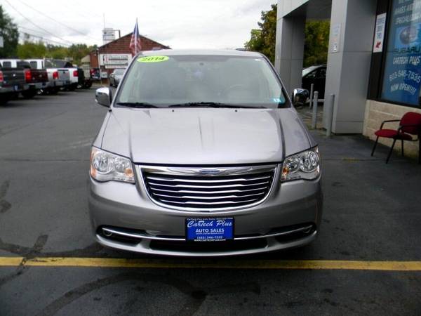 2014 Chrysler Town & Country TOURING-L 30TH ANNIVERSARY 7-PASSENGER... for sale in Plaistow, MA – photo 3