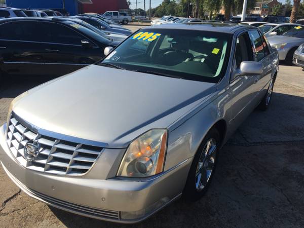2007 Cadillac DTS 4dr Sdn Luxury I for sale in Kenner, LA – photo 2
