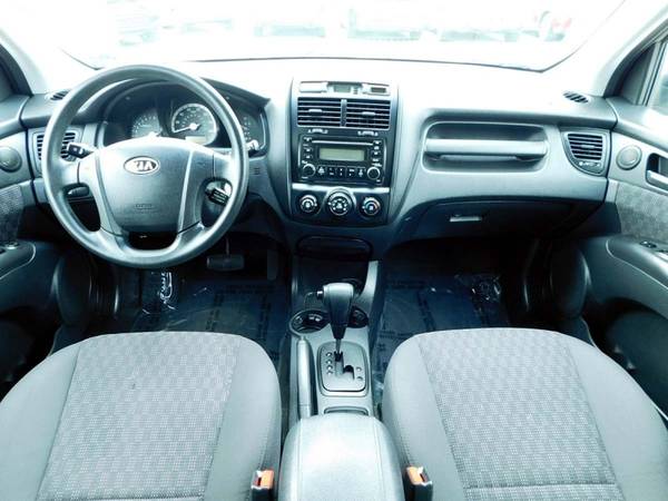 2007 KIA SPORTAGE 2WD 4DR I4 AUTO LX - cars & trucks - by dealer -... for sale in South Bend, IN – photo 17